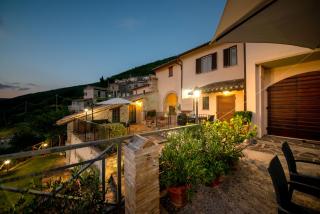 Le Tradizioni Casa Vacanze - Trevi - 0