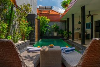 Casa Altea Villa Legian - Legian - 9