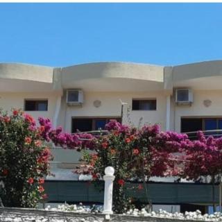 Mermaid Hotel Vlore - Vlorë - 0
