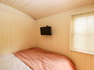 Mitford Gypsy Hut - 3