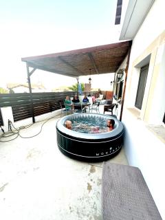 Oceans Breeze Villa - 9