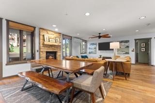 Whiskey Ridge - Spacious Mountain Modern Condo - Easy Walk to Base, Two Patios, 2 Main Suites, Grill! - 1