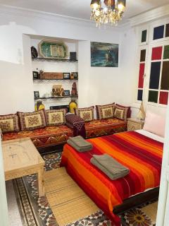 Dar LGHZAL Expérience Client Primée 2025 -Tradition, Charme Sahraoui et Berbère en bord de mer avec Jardin, Piscine, fontaine et Jacuzzi, Exclusivité pour Familles et Groupes au cœur de Rabat - Rabat - 3