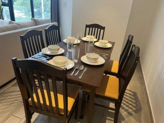 Apartamento entero de 3 habitaciones con camas Queen en zona 10 - 4