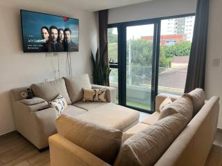 Apartamento entero de 3 habitaciones con camas Queen en zona 10 - Guatemala - 5