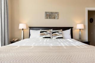 Highridge Court 24 with Wintergreen Advantage - Wintergreen - 4