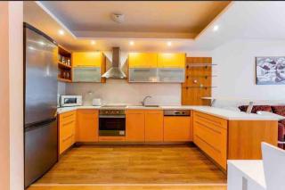 Slnečný a priestranný byt vo výbornej lokalite - Košice - 7
