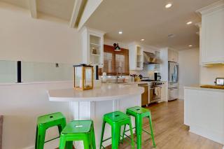 Bayfront Beauty - Newport Beach - 2