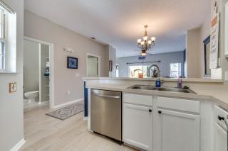 Townhome 7 Mi to Disney Parks Resort Pool Access! - Kissimmee - 2