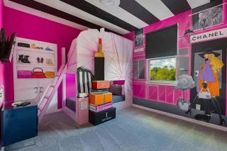 Villa with Fashionista BR, Theater, Arcade & Spa Pool - Kissimmee - 2