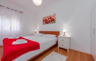 2 Bedroom Amazing Apartment In Povljana - Povljana - 5