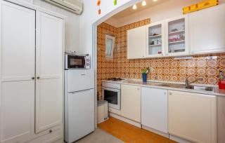 1 Bedroom Amazing Apartment In Silo - Šilo - 5