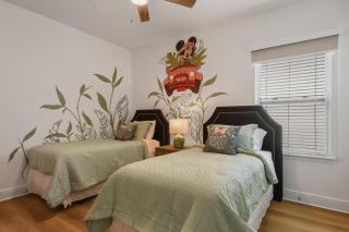 Refurbished Lux 6 Bed Golf Views At Reunion Resort By Shine Villas - 3