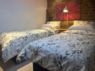 2 Bedrooms in Macclesfield city centre - Macclesfield - 9