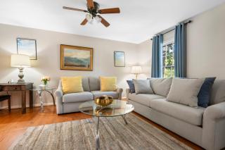 Montgomery Village Vacation Home - 0