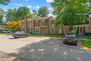 Montgomery Village Vacation Home - 2
