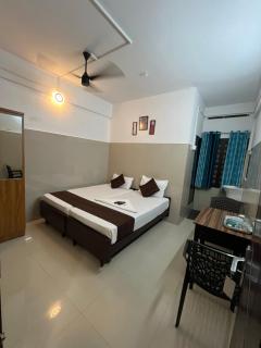 Priya lodge - Kozhikode - 5