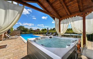 Nice Home In Prugovac With Sauna - Prugovac - 9