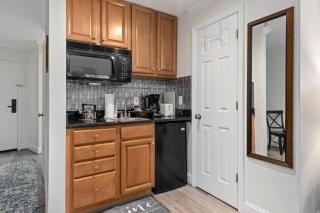 Timbers Studio 08 with Wintergreen Advantage - 9