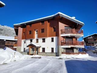 Appartement lumineux rénové, 35 m², proche pistes et centre, 4 pers, terrasse et garage, Les Gets - FR-1-598-38 - 1