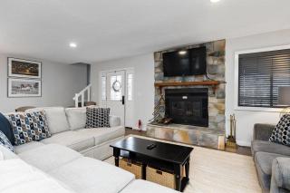 Bull City Bungalow with Wintergreen Advantage - 8