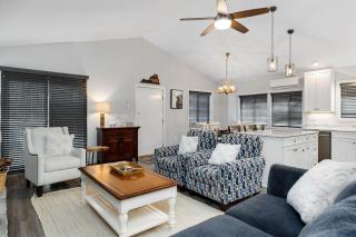 Bull City Bungalow with Wintergreen Advantage - 5