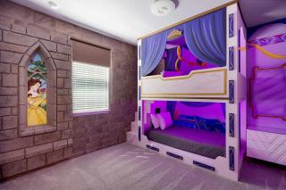 VIP Villa Near Disney with Toy BR, Theater & Arcade - 4