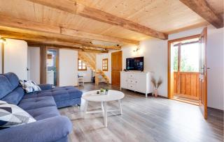 Awesome Home In Jastrebarsko - 7