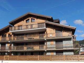 Appartement 4 étoiles aux Gets avec 2 chambres, cabine et terrasses, proche centre et pistes de ski - FR-1-598-6 - Les Gets - 9