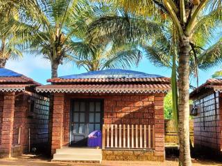 Saka kadams home stay - Guhagar - 9