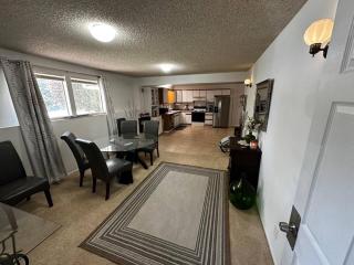 Furnished Basement Apartment - Ferndale - 2