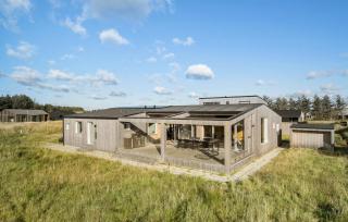 6 Bedroom Cozy Home In Løkken - Løkken - 1