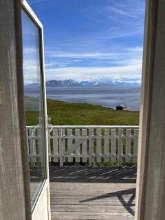 Aurora Mountain & Ocean House - Karlsøy - 2