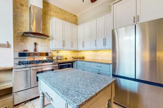 Blue Sky Getaway - 1