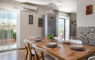 Gorgeous Apartment In Fazana With Wifi - Fažana - 4