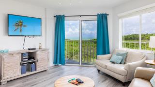 Nauti Hideaway Ocean Pointe 2314 - 8