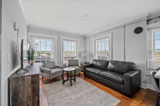 Discover Conway Trendy Downtown Loft - Conway - 0