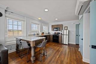 Discover Conway Trendy Downtown Loft - Conway - 5