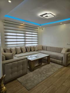 Apartamento Moderno, amplio y muy cómodo - 0