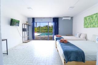 Studio with Pool, and 5-Min Walk to the Beach - 0