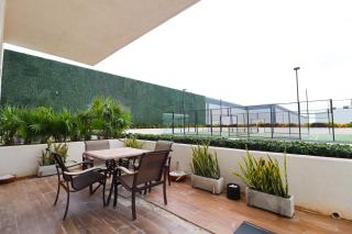 Luxury Apt with Balcony, Marina Puerto Cancún - 0