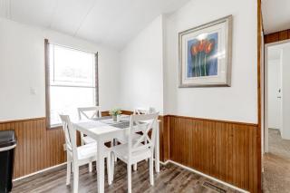 Gamecock Roost- 15mins to Downtown- Back unit - 3