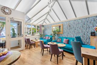 Kings Lodge - 7