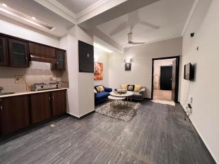 SMOOKY LOUNGE - 1BHK NETFLIX-HEATED - ISB LUx - Islamabad - 5