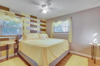 4 Mi to Dtwn Home with Fenced Yard in Portsmouth! - Portsmouth - 1