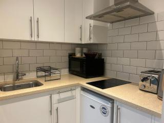 Hyde Park Studio Apartments - London - 4