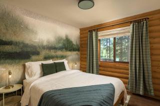 Gorgeous Cabin 3 Rooms & 2 Baths - 2