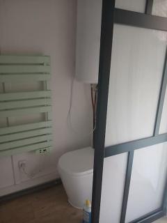Petite maison studio cosy avec jardin - 8