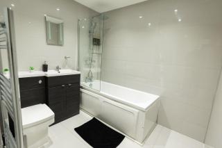 Luxury Modern Flat In Wolverhampton- Garden Views - 0