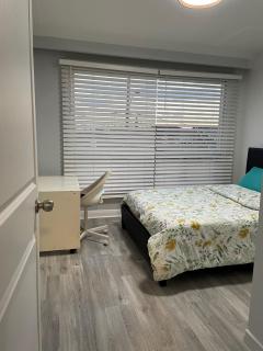 Toronto Full Bed in a Room - Midtown - Toronto - 4